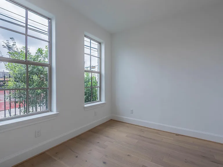 4057 Leeland St — Photo 19