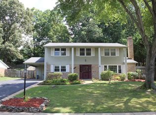 7186 Game Lord Dr, Springfield, VA 22153