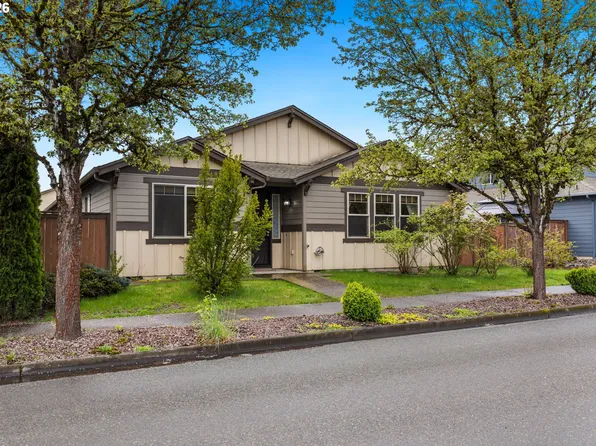 17 NW 25th St, Battle Ground, WA 98604