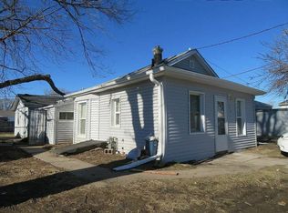 508 S 12th St, Council Bluffs, IA 51501