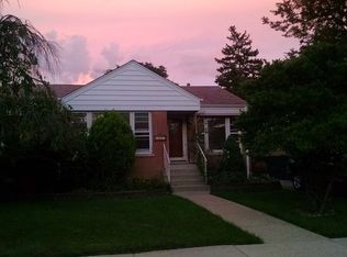 1923 Hull Ave, Westchester, IL 60154