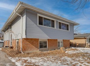 16904 Old Elm Dr, Country Club Hills, IL 60478