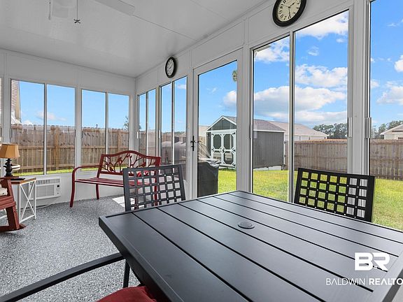 4th image of 9575 Willet Way