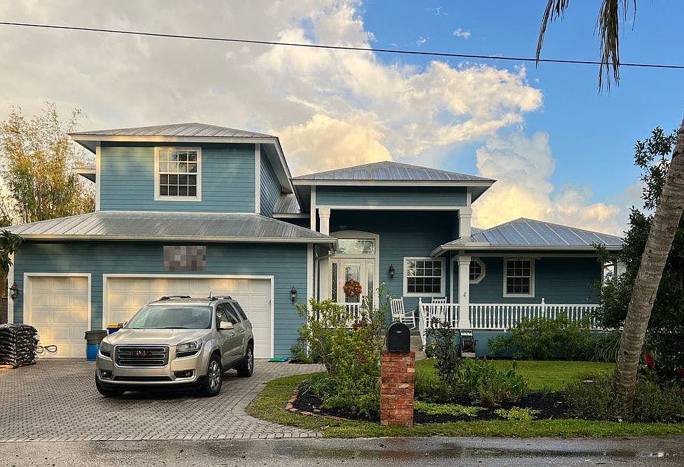 1st image of 2527 SW Reilley Ave