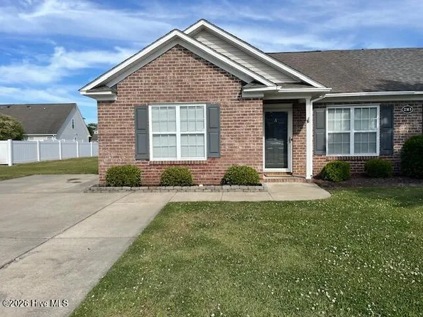 2313 Saddleback Dr #A, Winterville, NC 28590