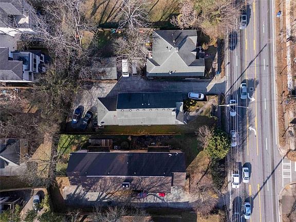 2nd image of 85 Moreland Ave SE