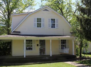 107 Oak St, Berea, KY 40403