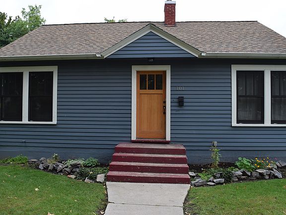 3rd image of 101 McLeod Ave