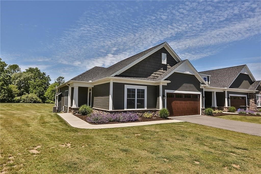 1385 Creeks Edge Dr, ster, NY 14580 Zillow