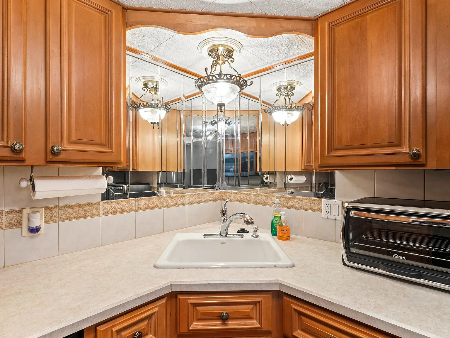 1 bed, 1000 sqft, $2,000 — Photo 3