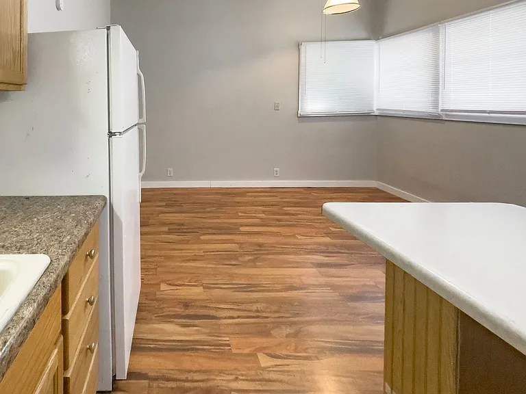 Spacious Apartments in the Heart of the Village — Photo 9