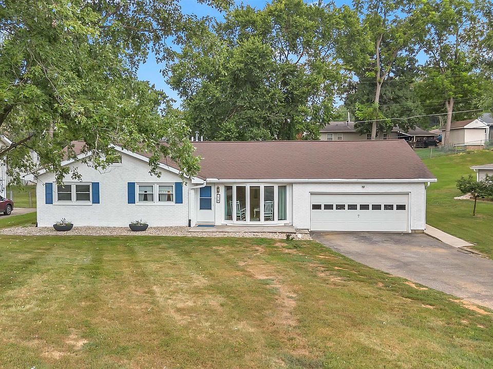 1st image of 338 Eastwood Dr
