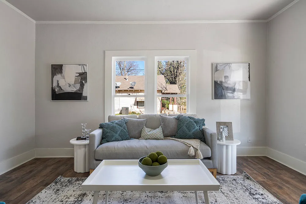 2 bed, 988 sqft, $1,100 — Photo 3