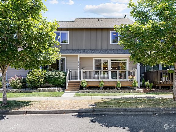3rd image of 3516 Merryman Place SE