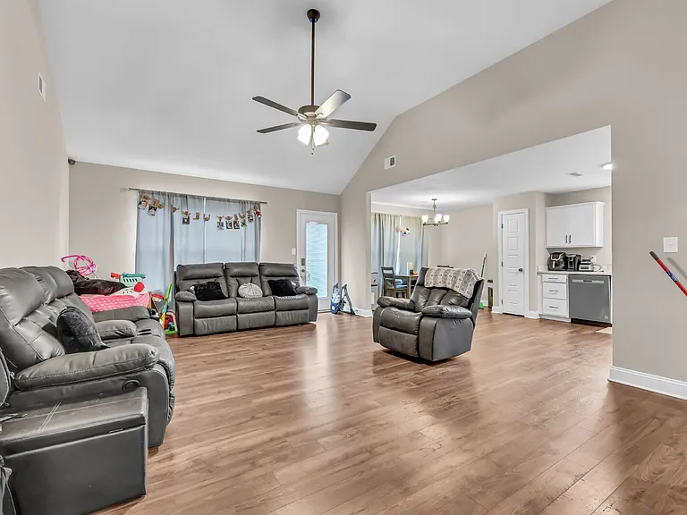 1109 Poppy Seed Dr — Photo 9