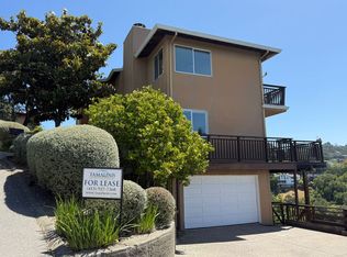320 Vista Grande, Kentfield, CA 94904
