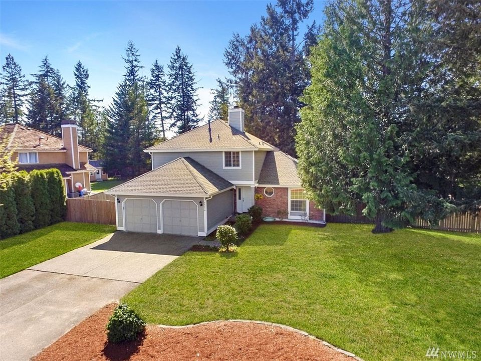 Beautiful House in Crystal Gardens