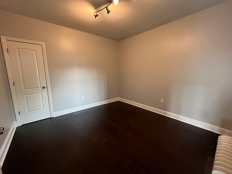 5721 Elwood #C2