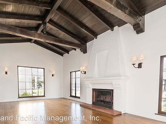 3rd image of 921 Highland Ave #A