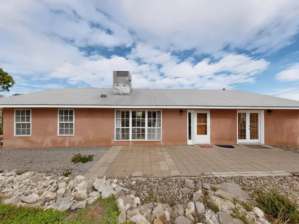 16 Strait Way, Edgewood, NM 87015