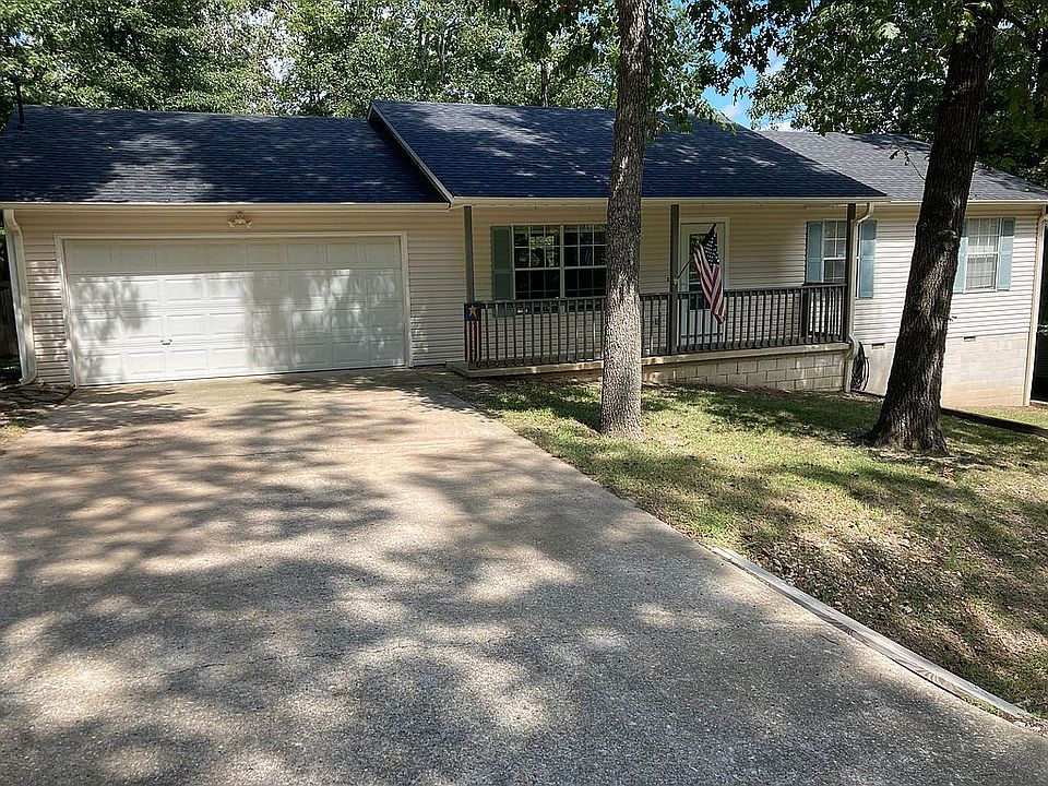 1st image of 7 Gwynetha Ln