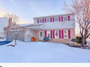 3021 Linda Ln, Sinking Spring, PA 19608