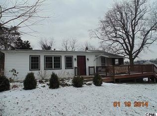 39 Salt Rd, Enola, PA 17025