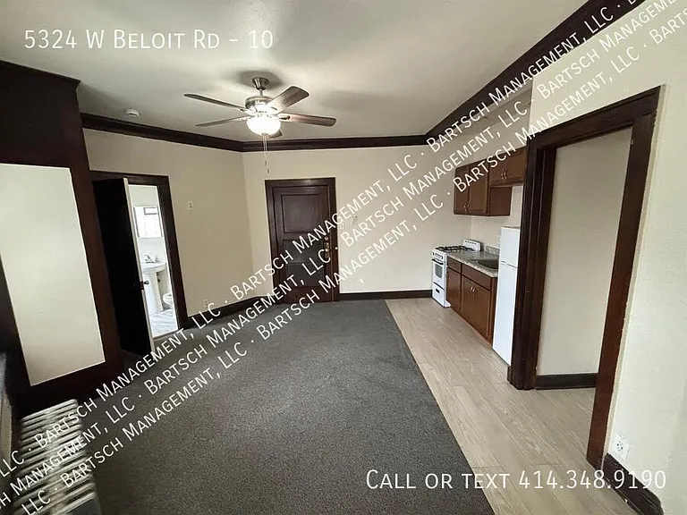 5324 W Beloit Rd #10 — Photo 3