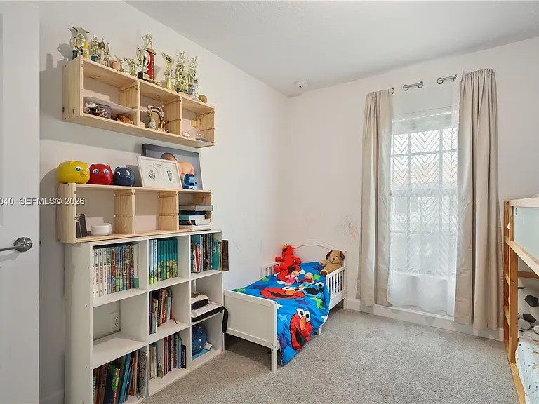 2014 Sugar Maple Dr #2014 — Photo 17