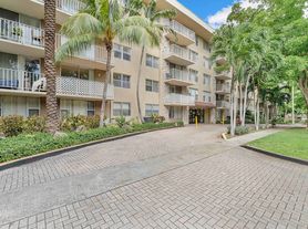 1805 Sans Souci Blvd