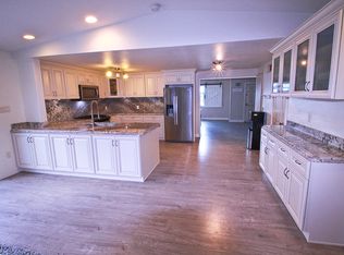 9315 Heiting Ct, Santee, CA 92071