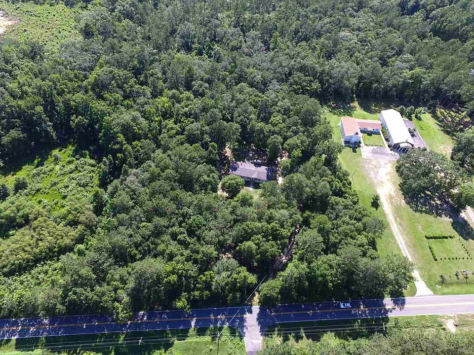 1st image of 6610 Veterans Memorial Dr