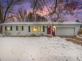 1081 Sir Knight Rd, Plainwell, MI 49080