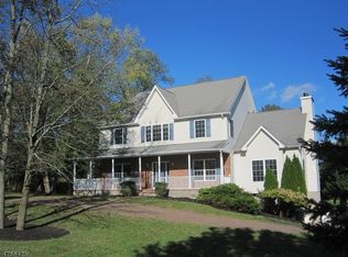 4 J Amy Ln, Flemington, NJ 08822