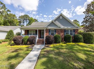 903 Buckingham Rd, Trent Woods, NC 28562