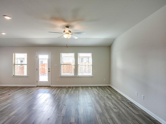 5th image of 6713 Coalinga Ln