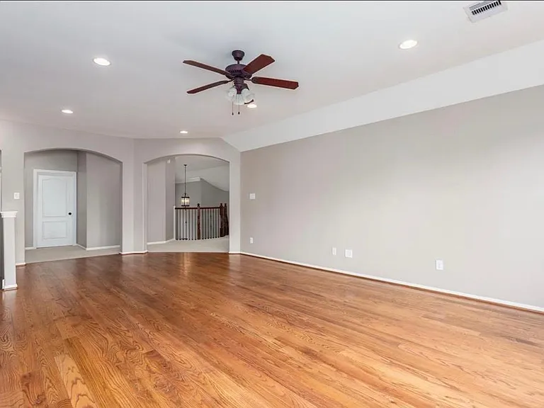 2207 Bayou Cove Ln — Photo 26