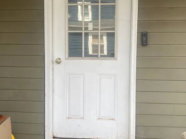18 Harper St APT 1, Stamford, NY 12167
