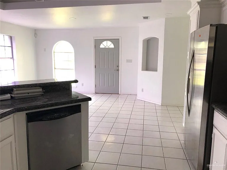 3506 Alice Ln — Photo 9