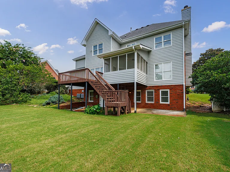 5795 Dovnick Dr — Photo 90