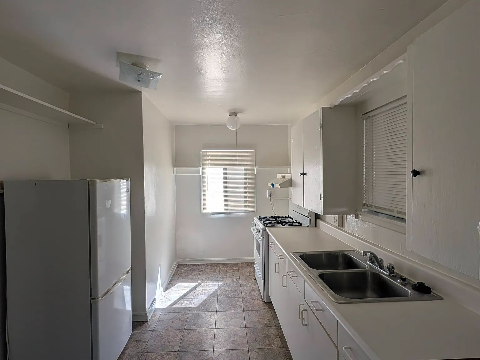 1 bed, $1,950 — Photo 4
