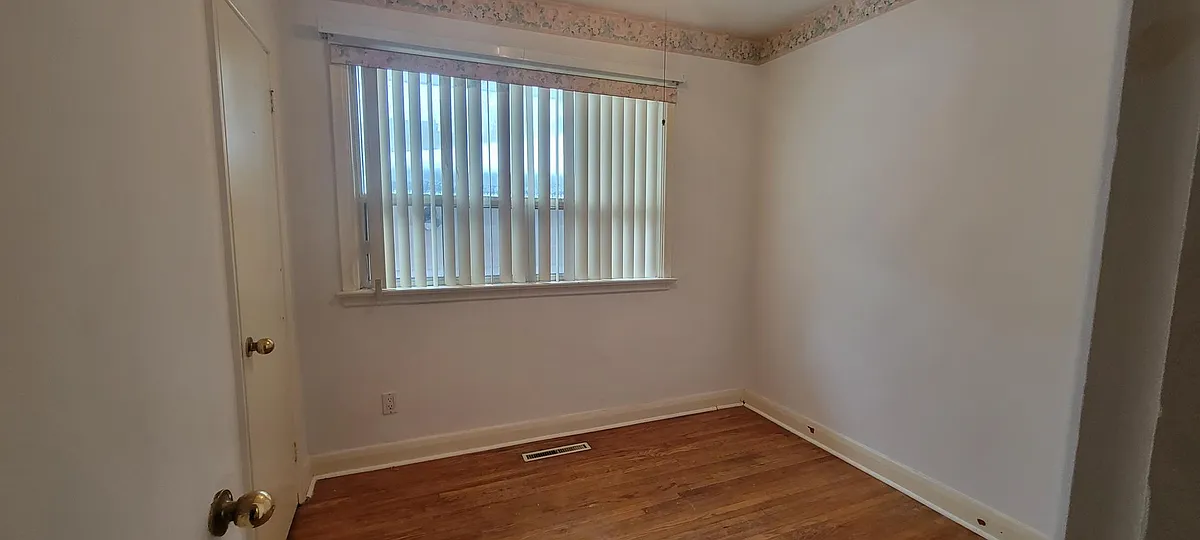 bedroom 3, big windows north view, hardwood floor, fann, closet - 62 Coe Hill Dr