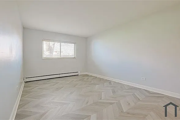 673 E Fullerton Ave #105 — Photo 6