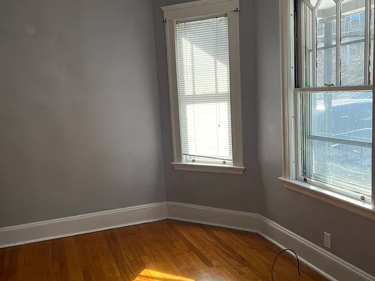 37 Irma Ave #1 — Photo 10