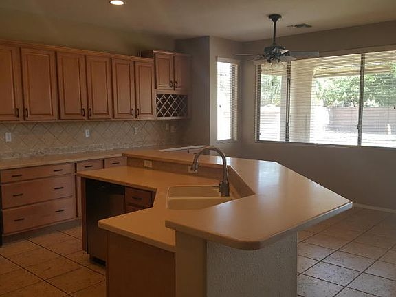 5th image of 1836 E Bartlett Pl