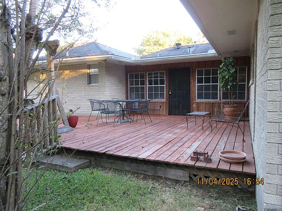 3rd image of 1997 Christian St