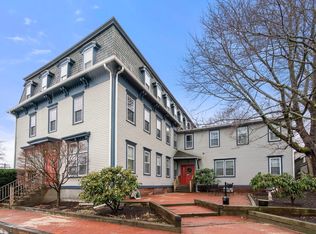 12 Walnut St APT 4, Natick, MA 01760