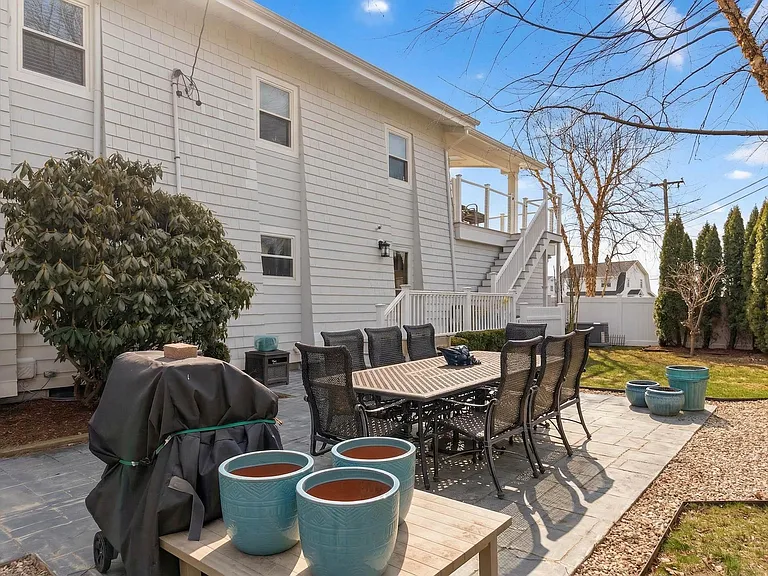 5 Woodland Dr — Photo 21