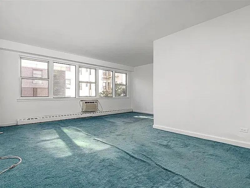 Studio, 1.0 bath, $1,561 — Photo 2