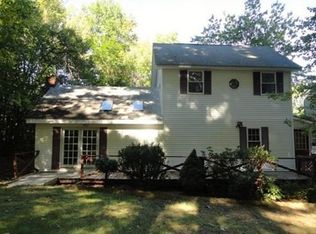 7 Brewer Ln, Spencer, MA 01562